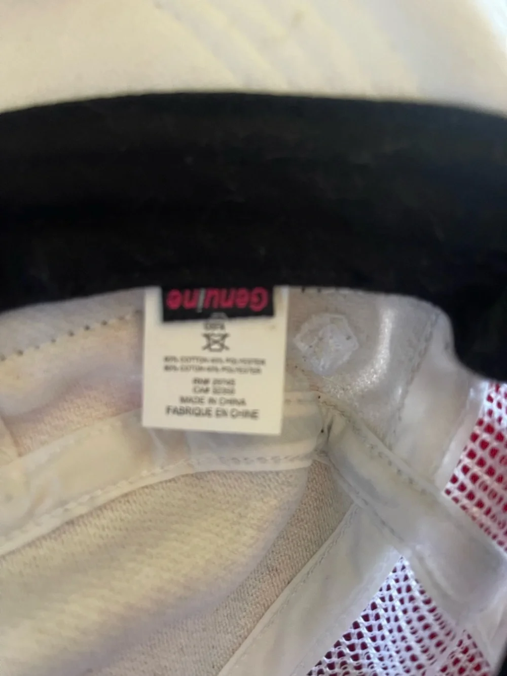 Volcom White Mesh & Black Strap Trucker Hat - Picture 4 of 8